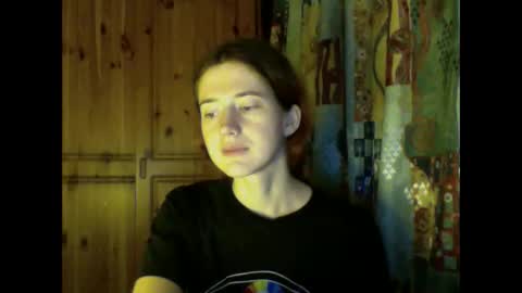 Snapshot of purple_cat55 chatting on January 16, 2025, 6:16 pm purple_cat55 online show from January 16, 2025, 6:16 pm