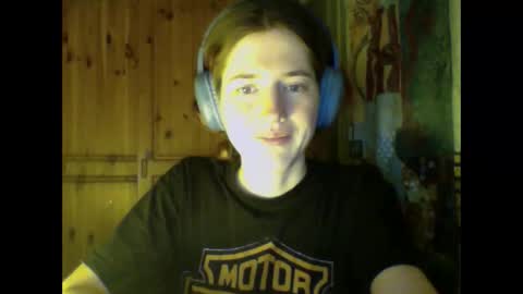 Snapshot of purple_cat55 chatting on January 21, 2025, 8:11 pm purple_cat55 online show from January 21, 2025, 8:11 pm