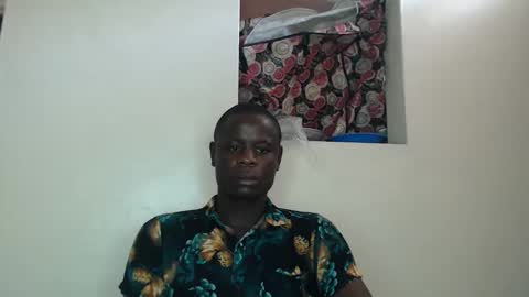 purple_hearts online show from February 17, 2026, 9:17 am