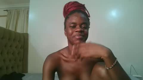 purple_honey1 online show from April 15, 2026, 5:58 am