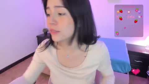 Snapshot of purple_slut_ chatting on November 7, 2025, 4:34 am Anna online show from November 7, 2025, 4:34 am