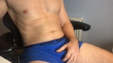 Snapshot of purplelamb1984 chatting on October 29, 2025, 10:06 am purplelamb1984 online show from October 29, 2025, 10:06 am