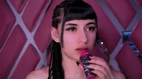 Alynn online show from April 5, 2026, 3:36 am