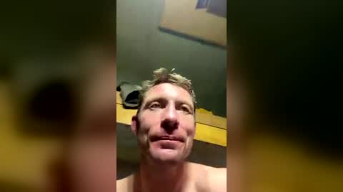 Snapshot of pussybountyhunterr chatting on June 18, 2026, 5:19 am pussybountyhunterr online show from June 18, 2026, 5:19 am