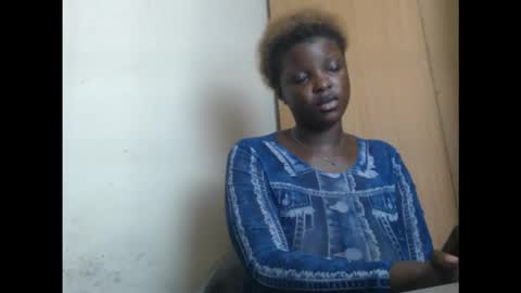 pussydollurz online show from September 30, 2025, 8:08 am