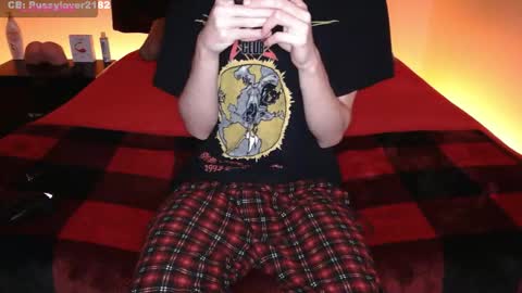 pussylover2182 online show from November 5, 2025, 4:12 am