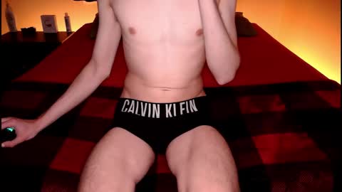 pussylover2182 online show from March 29, 2026, 5:18 am