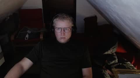 pussylovercb online show from October 2, 2025, 8:27 pm