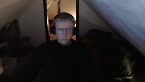 pussylovercb online show from April 12, 2026, 8:03 pm