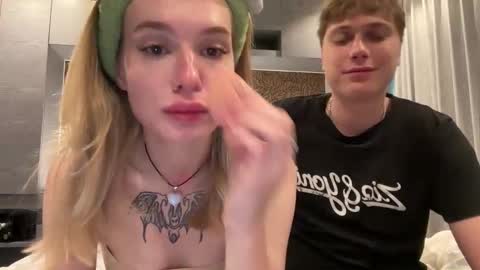 Snapshot of pussymoneywet chatting on October 11, 2025, 12:32 am Lina online show from October 11, 2025, 12:32 am