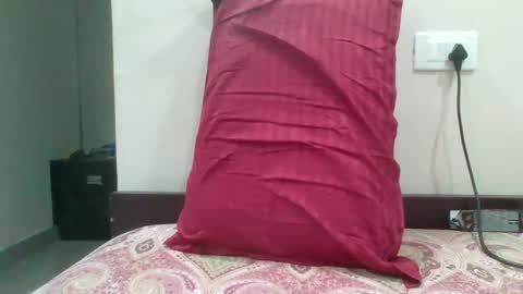 pussysmasher0804 online show from January 4, 2025, 7:13 am