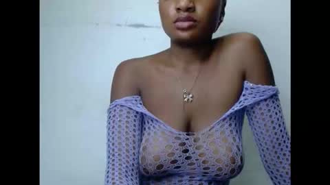 pussyxwetx online show from December 13, 2025, 8:25 pm