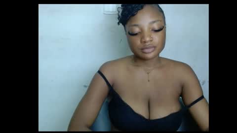 pussyxwetx online show from May 30, 2026, 10:40 pm