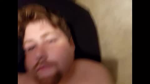 Snapshot of puttysucker69 chatting on October 8, 2025, 7:39 am puttysucker69 online show from October 8, 2025, 7:39 am