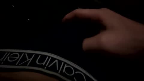 Sexy couple online show from October 28, 2025, 9:46 am