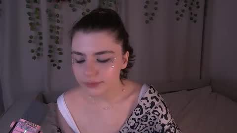 Ava online show from July 29, 2026, 8:40 pm