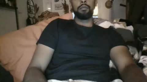 Snapshot of python974 chatting on October 7, 2025, 7:22 pm Python online show from October 7, 2025, 7:22 pm