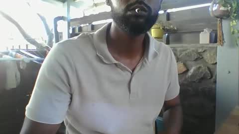 Snapshot of python974 chatting on November 14, 2025, 11:53 am Python online show from November 14, 2025, 11:53 am