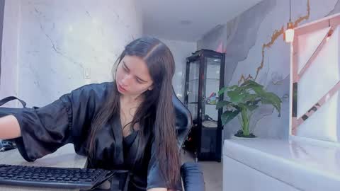 Qetsyah online show from April 1, 2026, 1:41 pm