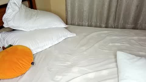 Snapshot of queen20256 chatting on November 1, 2025, 2:41 pm queen20256 online show from November 1, 2025, 2:41 pm