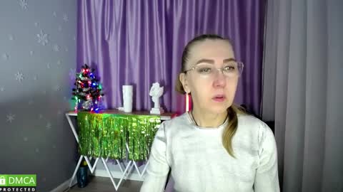 Snapshot of queen_a_n_i chatting on January 14, 2025, 8:09 am A N I Ill be here on December 1st online show from January 14, 2025, 8:09 am