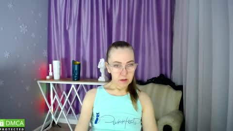 Snapshot of queen_a_n_i chatting on February 27, 2025, 7:34 am A N I Ill be here on December 1st online show from February 27, 2025, 7:34 am