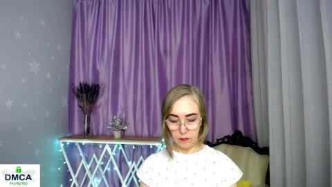 Snapshot of queen_a_n_i chatting on April 23, 2026, 12:29 pm A N I Ill be here on December 1st online show from April 23, 2026, 12:29 pm