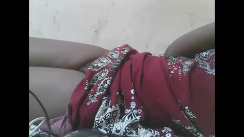 queen_berry1 online show from November 16, 2025, 6:46 pm