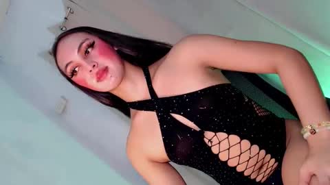 queen_danaya online show from March 7, 2026, 2:19 am