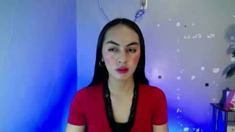 queen_danaya online show from June 14, 2026, 8:55 pm