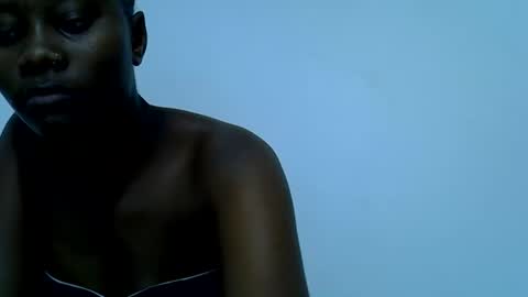 Snapshot of queen_diveer chatting on September 17, 2025, 5:09 am queen_diveer online show from September 17, 2025, 5:09 am