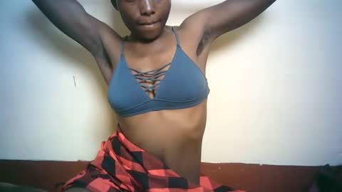 Snapshot of queen_joan chatting on February 27, 2025, 7:01 am queen_joan online show from February 27, 2025, 7:01 am