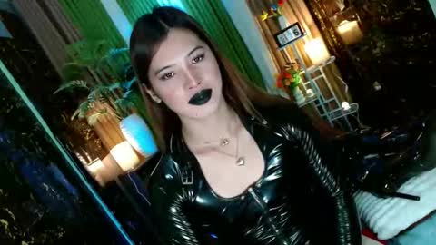 Kendal  online here from 6am-3pm philippine time online show from October 16, 2025, 9:32 am