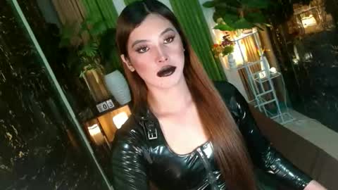 Kendal  online here from 6am-3pm philippine time online show from December 3, 2025, 12:29 am