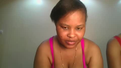 Snapshot of queen_kikih chatting on February 3, 2026, 8:08 am Queen kikih online show from February 3, 2026, 8:08 am