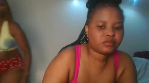 Snapshot of queen_kikih chatting on February 14, 2026, 11:40 am Queen kikih online show from February 14, 2026, 11:40 am