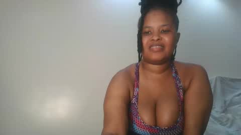 Snapshot of queen_kikih chatting on February 19, 2026, 4:19 am Queen kikih online show from February 19, 2026, 4:19 am