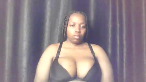 QUEEN online show from March 5, 2026, 4:08 am
