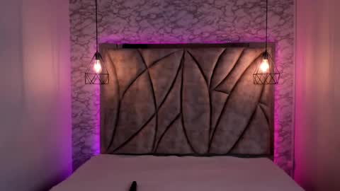   online show from January 30, 2025, 11:55 am