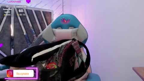   online show from September 16, 2025, 11:22 am