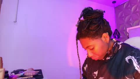   online show from April 17, 2026, 12:19 pm