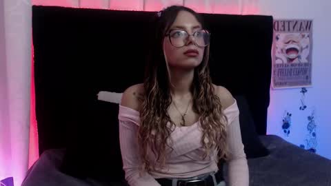 Snapshot of queen_stasy chatting on November 12, 2025, 10:20 pm Valentina online show from November 12, 2025, 10:20 pm