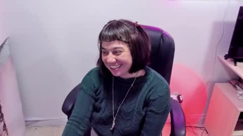 Snapshot of queen_zafiro88 chatting on March 21, 2026, 2:09 pm Zafiro ILL BROADCAST UNTIL DECEMBER Onlyfans online show from March 21, 2026, 2:09 pm