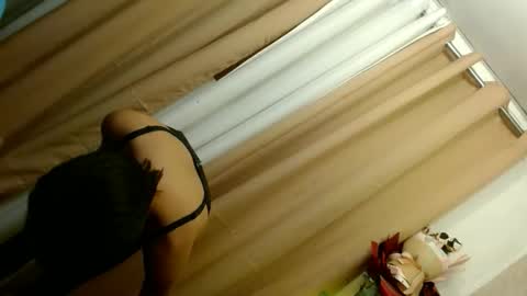 CALL ME YOUR QUEEN AIVY1 online show from May 28, 2026, 9:12 pm