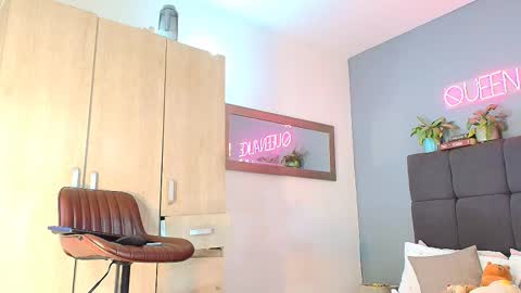 Snapshot of queenaliice chatting on October 15, 2025, 4:29 pm ALICE online show from October 15, 2025, 4:29 pm