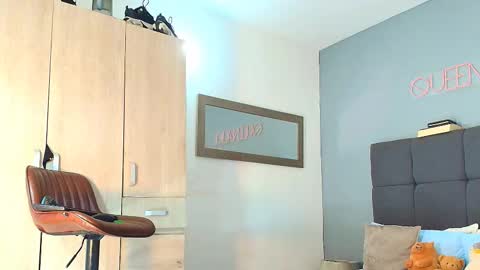 Snapshot of queenaliice chatting on November 5, 2025, 1:22 pm ALICE online show from November 5, 2025, 1:22 pm