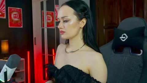 Your world and the universe Aliss online show from February 3, 2026, 6:40 am