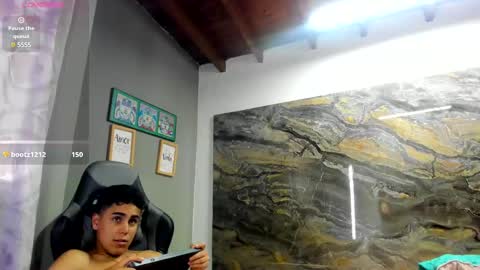 Snapshot of queenie_quinn09 chatting on February 26, 2025, 4:03 pm queenie_quinn09 online show from February 26, 2025, 4:03 pm