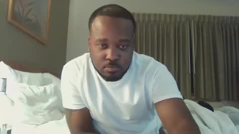 Snapshot of queenking55 chatting on October 12, 2025, 9:52 am Queen N King Fun Night online show from October 12, 2025, 9:52 am