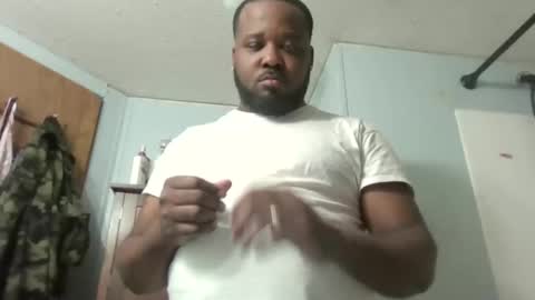 Snapshot of queenking55 chatting on February 17, 2026, 5:26 am Queen N King Fun Night online show from February 17, 2026, 5:26 am